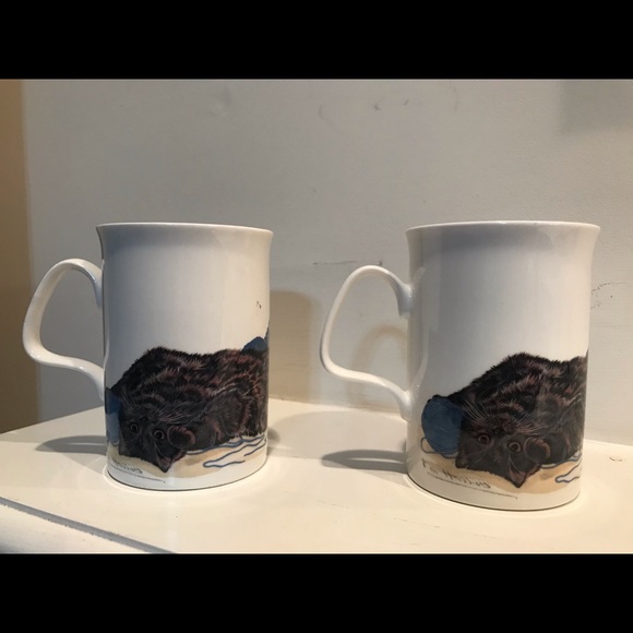 Pair of tea/coffee cups Kitten 1 has small chip - Picture 2 of 5